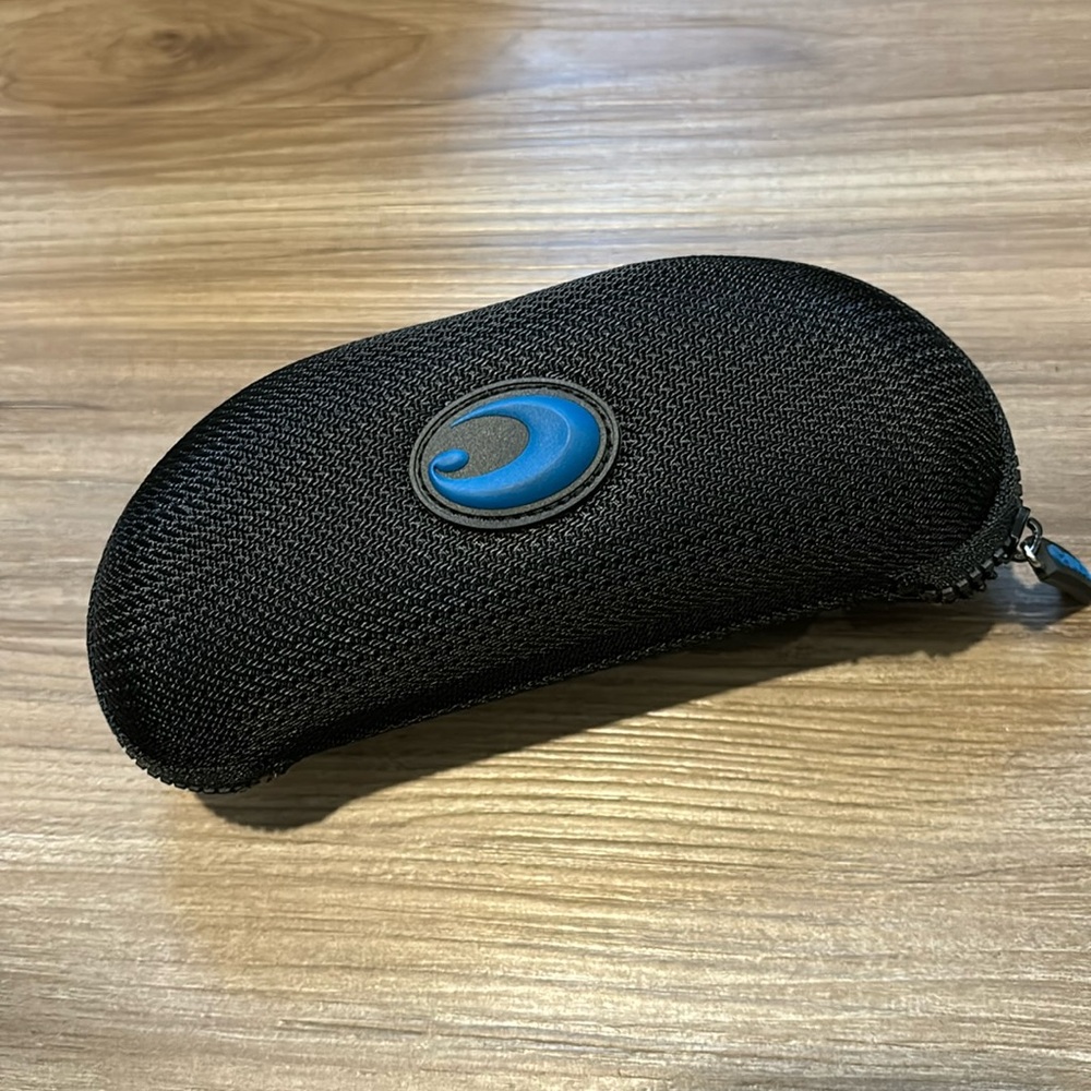 Costa sunglass case holder